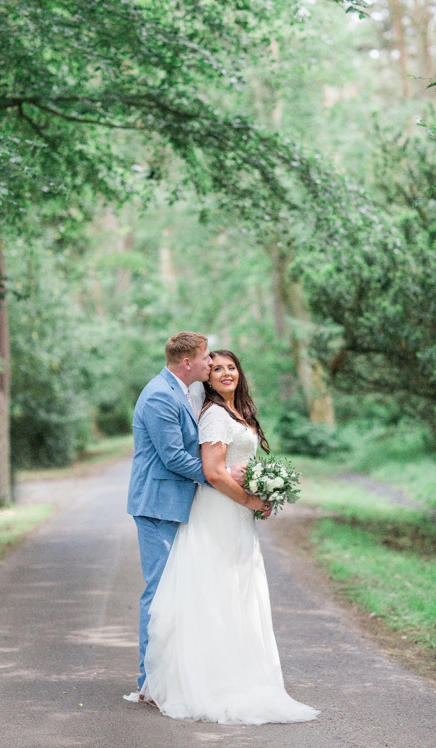 A chat with Victoria Lilly Photography on all things wedding: Image 1