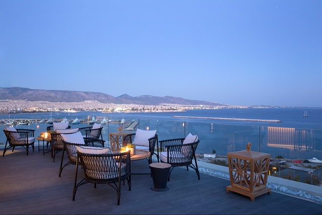 Enjoy a Greek getaway for your honeymoon: Image 1