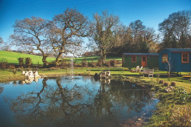 Shepherds Hut by the lake at Merry Harriers, Godalming
