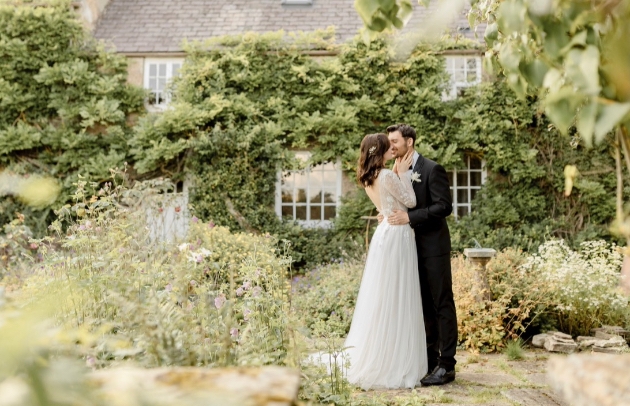 Halton Grove exterior is perfect for wedding photography