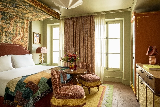 Le Grand Mazarin bedroom